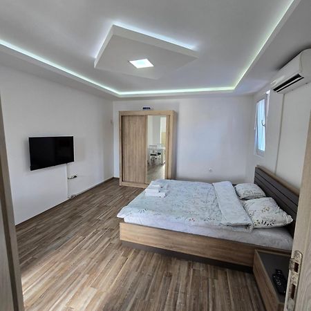 Apartman Tolosi Подгориця Екстер'єр фото