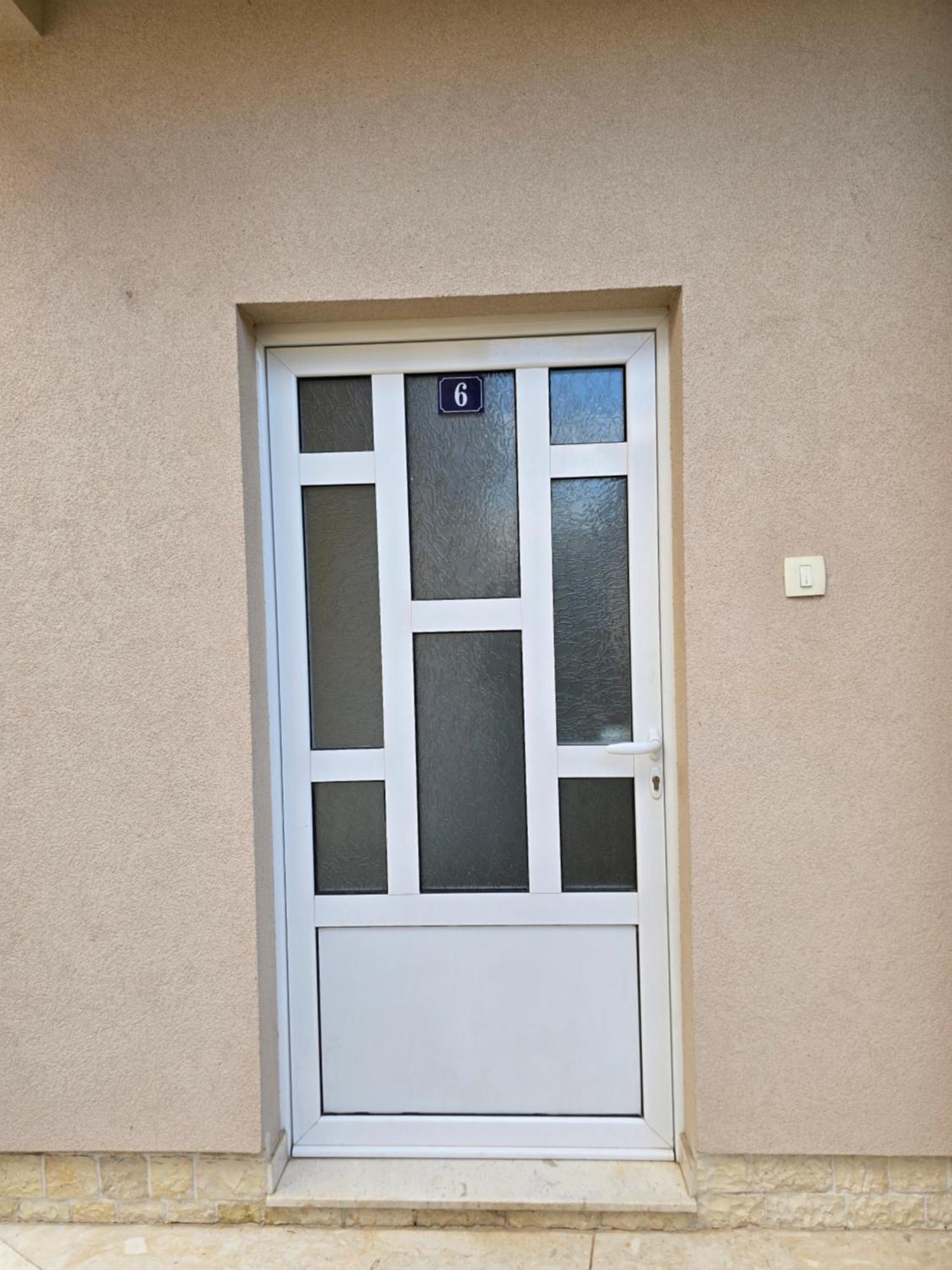 Apartman Tolosi Подгориця Екстер'єр фото